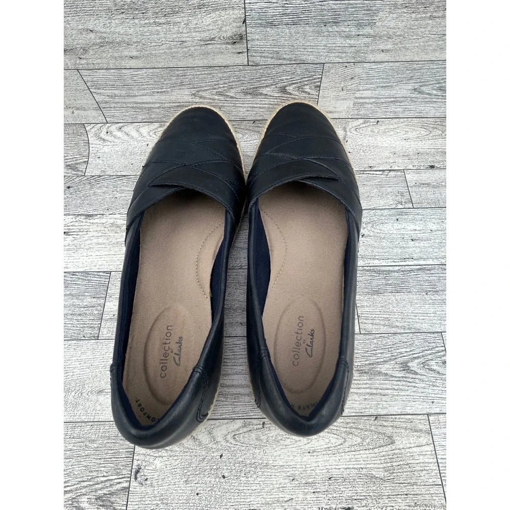 Clarks Collection Navy Blue Leather Espadrille Flats Ultimate Comfort Women Sz 9